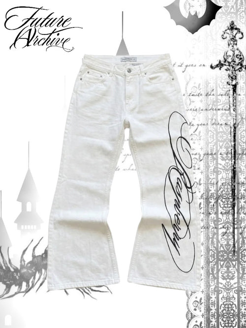 RASPBERRY WHITE CURSIVE FLARED DENIM