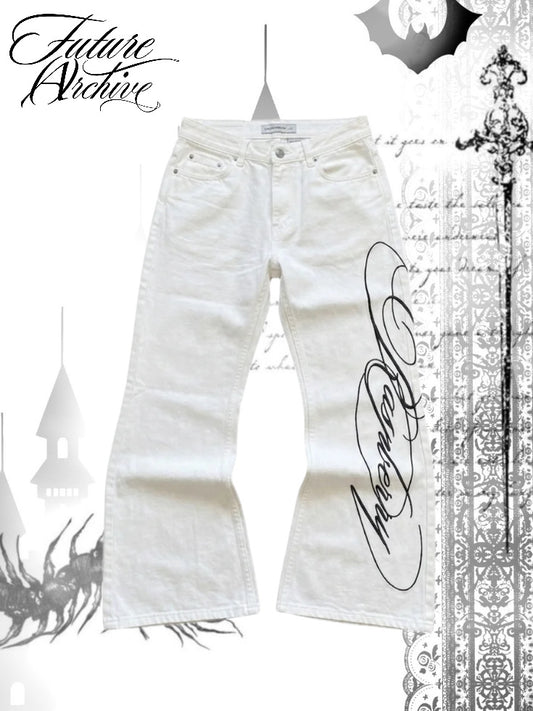 RASPBERRY WHITE CURSIVE FLARED DENIM